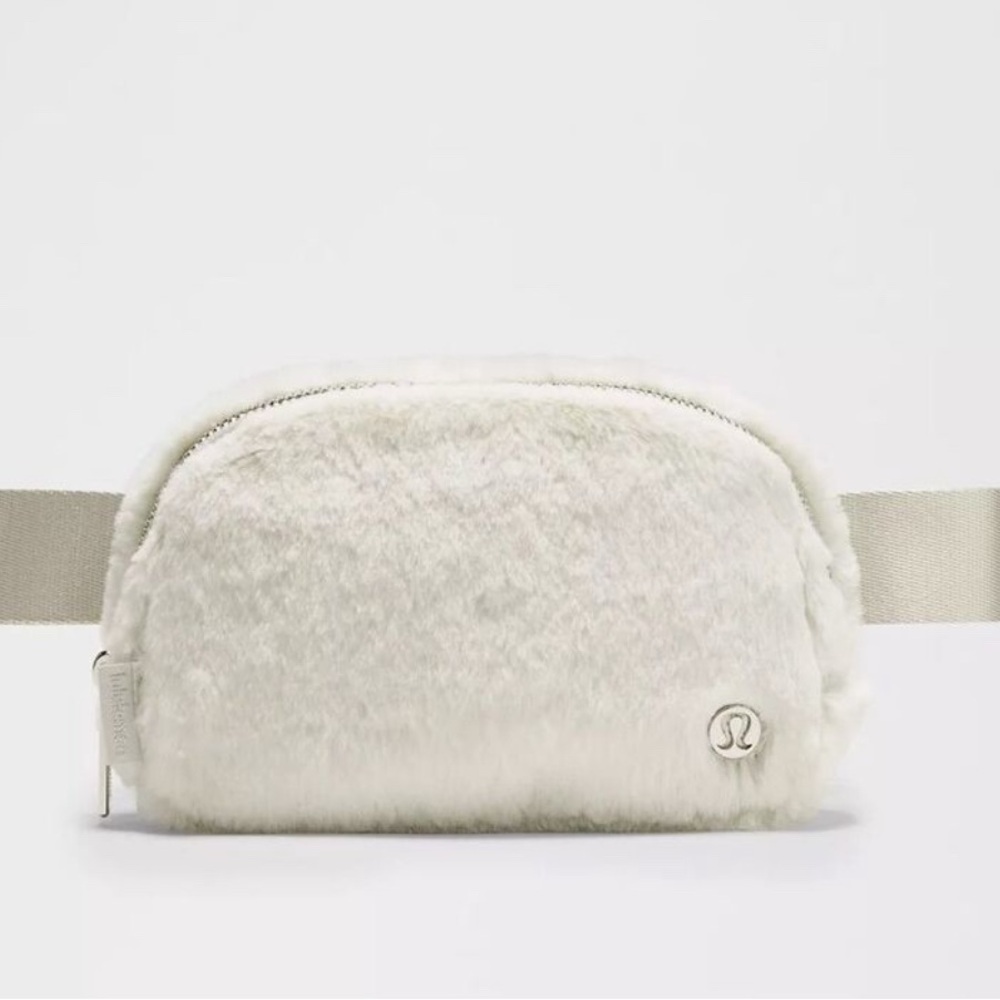 Lululemon Plush Fleece Everywhere Belt Bag